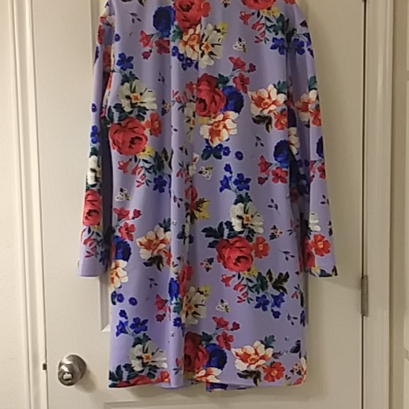 Blue Floral Tahari Jacket - Picture 5 of 7
